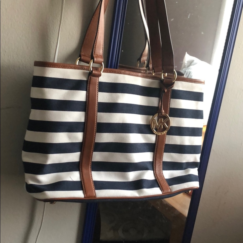 Michael Kors a canvas and leather bag